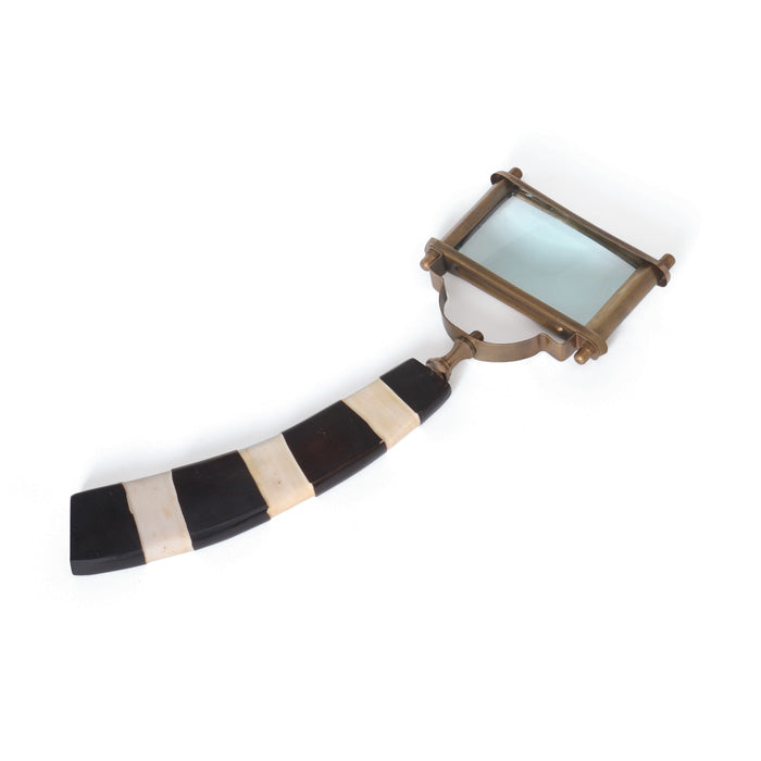 Striped Magnifier