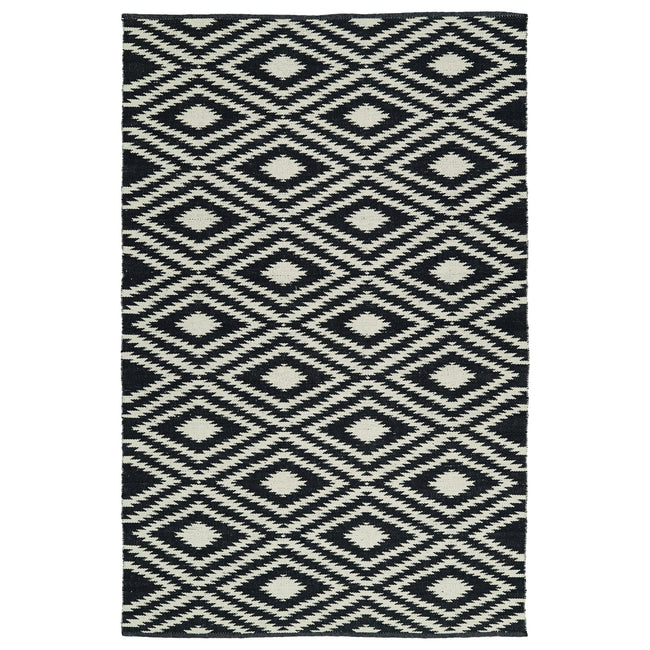 Brisa Handmade Outdoor Rug - 5' x 7'6", Black, BRI02